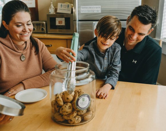 Cookies for Canuck Place